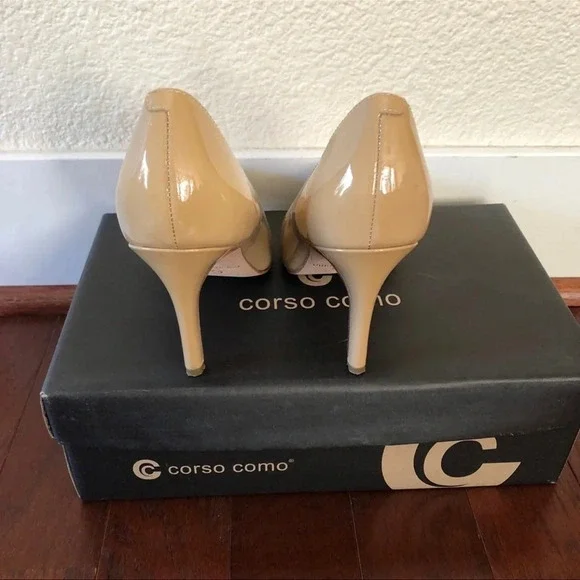 Corso Como Nude Patent Leather Almond Toe Pumps Size 7 M - Picture 2 of 10